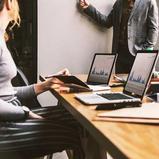 consultancy & training - IAM BV